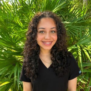 Dianelis Castillo - Para Optometric Tech